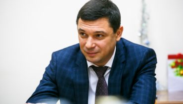Евгений Первышов предложил вернуть государству “НЭСК-электросети”