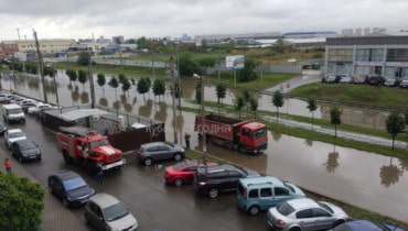 Краснодар опять затопило после ночных дождей. ВИДЕО