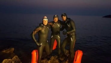 Участники марафонского заплыва «За чистый Байкал» преодолели дистанцию 45 километров