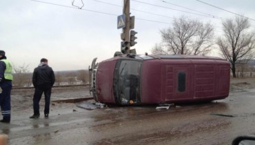 В ДТП на Ставрополье один человек погиб и восемь пострадали