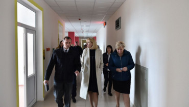 Анна Минькова провела рабочий объезд строящихся объектов образования в Славянском районе