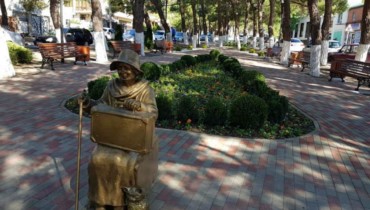 Новый сквер на средства от курортного сбора создали в Геленджике