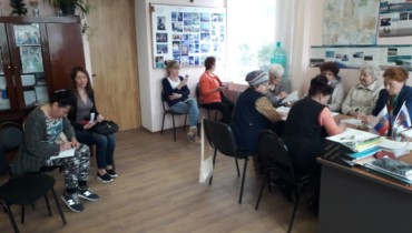 Круглый  стол:     День  космонавтики.