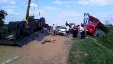 На Кубани в ДТП с автобусом погибли три человека