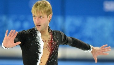 Плющенко стал вторым в короткой программе