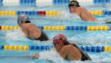 На голубых дорожках