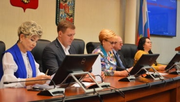 Жилищные и транспортные вопросы — на контроле депутатов