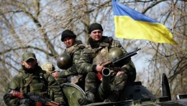 Военные открыли огонь по ополченцам в Краматорске, трое пострадали