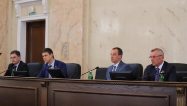 В Законодательном Собрании Краснодарского края состоялось 21-е внеочередное пленарное заседание