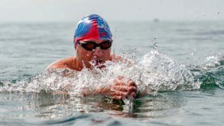 На Байкале стартовал экологический заплыв на 120 километров