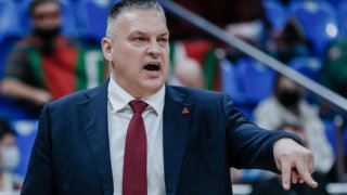 Баскетбольный клуб «Локомотив-Кубань» расторг контракт с главным тренером