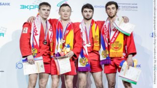 На Кубани самбо занимаются более трехсот тысяч подростков