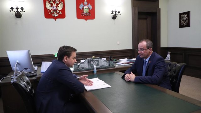 Юрий Бурлачко и Алексей Черненко обсудили корректировку краевого выборного законодательства