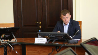 Замглавы региона Евгений Наумов встретился с представителями краснодарских долгостроев