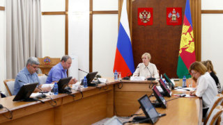 Заместитель губернатора Кубани Анна Минькова провела совещание по подготовке к учебному году