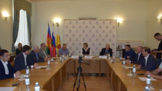 В Общественной палате Краснодара в рамках круглого стола обсудили предстоящие выборы