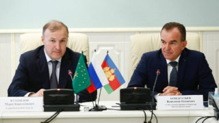 Губернатор Кубани Вениамин Кондратьев встретился с главой Адыгеи Муратом Кумпиловым