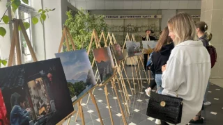 В КубГУ открылась совместная фотовыставка Краснодара и Дуцзянъяня