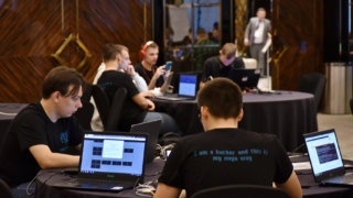 О безопасном использовании интернета на предприятиях рассказал глава краевого Департамента информатизации и связи Станислав Завальный