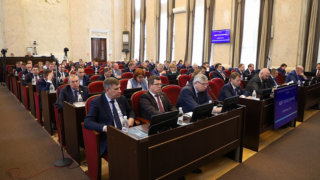 Депутаты ЗСК расширили перечень льгот для многодетных семей