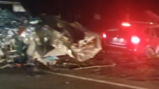 В Краснодарском крае столкнулись лоб в лоб две иномарки