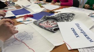 В рамках акции «Поддержим СВОих» из Краснодара участникам СВО отправят вышитые полотенца