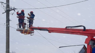 Специалисты «Россети Кубань» устраняют последствия непогоды в пригороде Анапы и Новороссийска