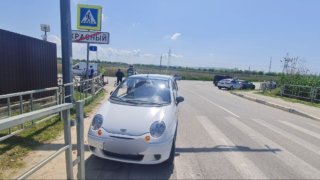 В Анапе легковушка сбила троих несовершеннолетних велосипедистов