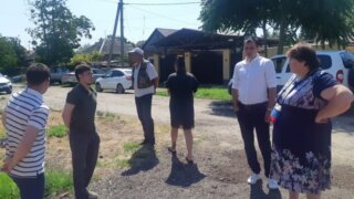 В Краснодаре депутат рассмотрел проблему подтопления
