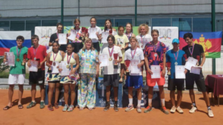Теннисистка из Краснодара завоевала бронзу на региональном чемпионате