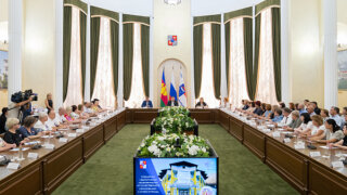 В Сочи для учителей вводят льготный проезд на общественном транспорте