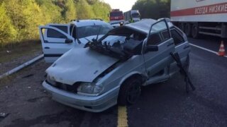 В лобовом ДТП на М4 «Дон» под Горячим Ключом пострадали 5 человек, один погиб