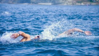 В посёлке Сукко стартовал Кубок России по плаванию на открытой воде