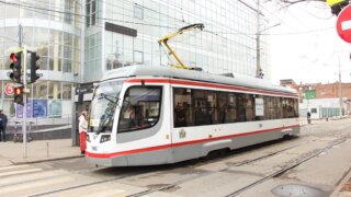 Тарифы на проезд в муниципальном транспорте Краснодара вырастут на пять рублей