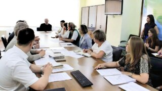 Депутат Заксобрания Виктор Тепляков возмущен варварской обрезкой деревьев в Сочи