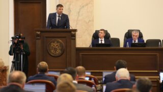 Депутаты кубанского парламента в ходе сессии обсудили регулирование земельных отношений