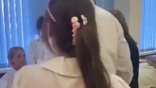 В школе Краснодара начали служебную проверку после нападения учителя на девочку (ВИДЕО)