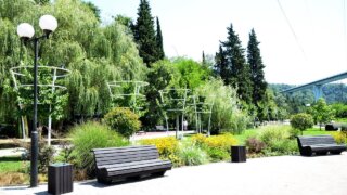 Процесс передачи сквера в Мацесте на баланс администрации вышел на финальную стадию – депутат Тепляков