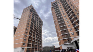Дольщики ЖК «Жемчужина» в Краснодаре празднуют новоселье спустя семь лет