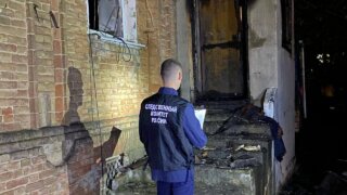 В Армавире в пожаре погибла женщина, мужчина выпрыгнул в окно