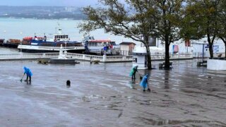 Вслед за Горячим Ключом ливень обрушился на Геленджик