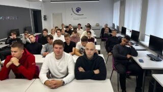 Студенты в Краснодаре получили призы за знание Конституции