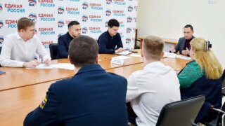 Депутат ЗСК Виктор Тепляков провёл приём граждан микрорайона «Завокзальный»