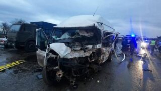 Четверо погибших и 14 пострадавших: ДТП с участием микроавтобуса произошло в Ростовской области