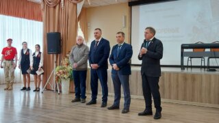 Жителям блокадного Ленинграда, живущим в Краснодаре, вручили почетные знаки и подарки