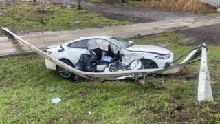 Мать не пострадала, ребенок погиб: ДТП в Краснодаре с участием BMW