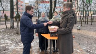 В Краснодаре прошла акция памяти «Блокадный хлеб»