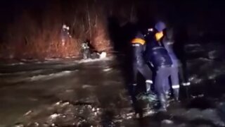 Семерых мотоциклистов спасли на Кубани, еще двоих ищут (ВИДЕО)