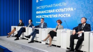 Более чем в два раза выросло количество россиян, ведущих учет своих доходов и расходов