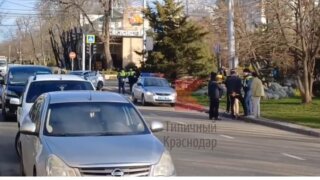В массовом ДТП в Краснодаре пострадали три человека (ВИДЕО)